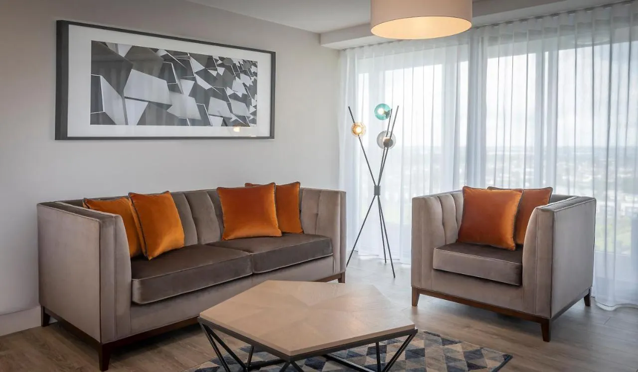 Metro Hotel Dublin Airport Santry 4*,